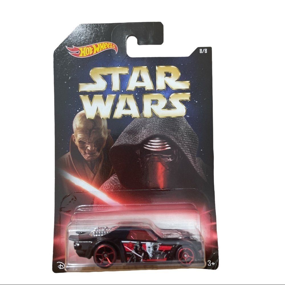 Star Wars Hot Wheels Master & Appreciate Car. Snoke & Kylo Ren
